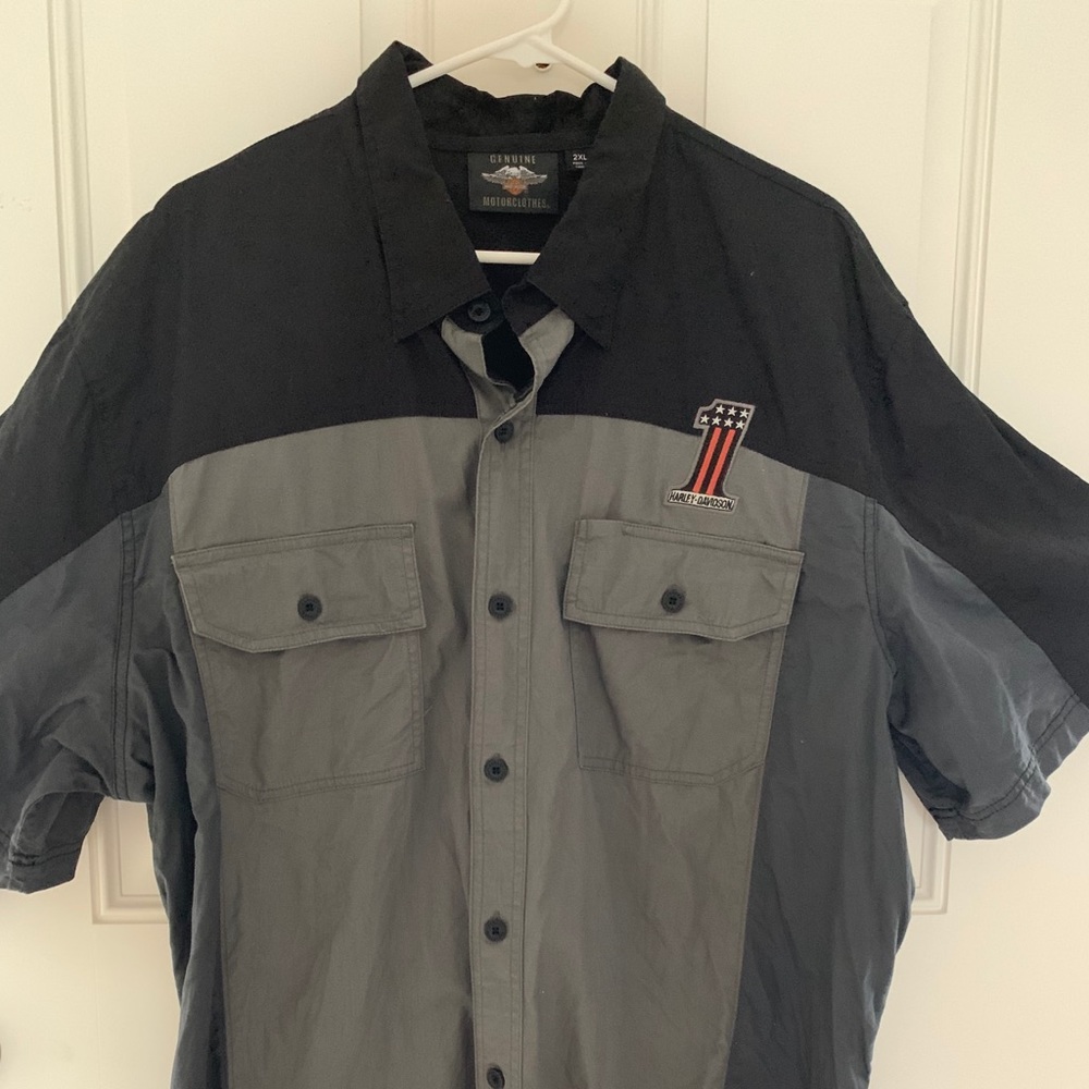 XXL like new, barely worn Harley Davidson shirt